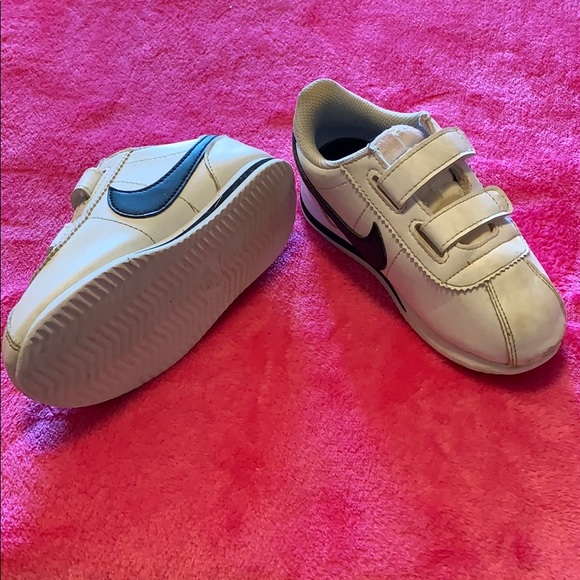 Kids Nike sneakers - Picture 1 of 1